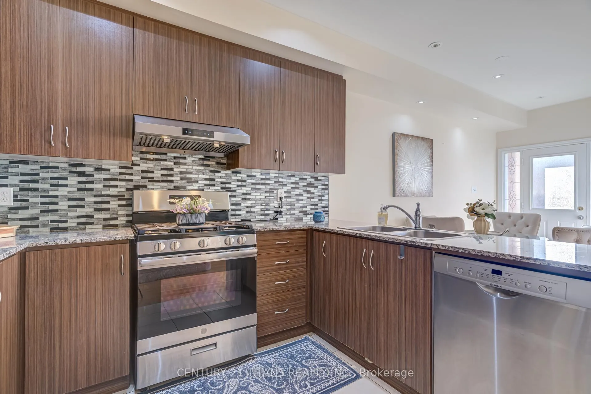 Photo 12 of 2602 Tillings Road, Pickering, Duffin Heights — HOMEH