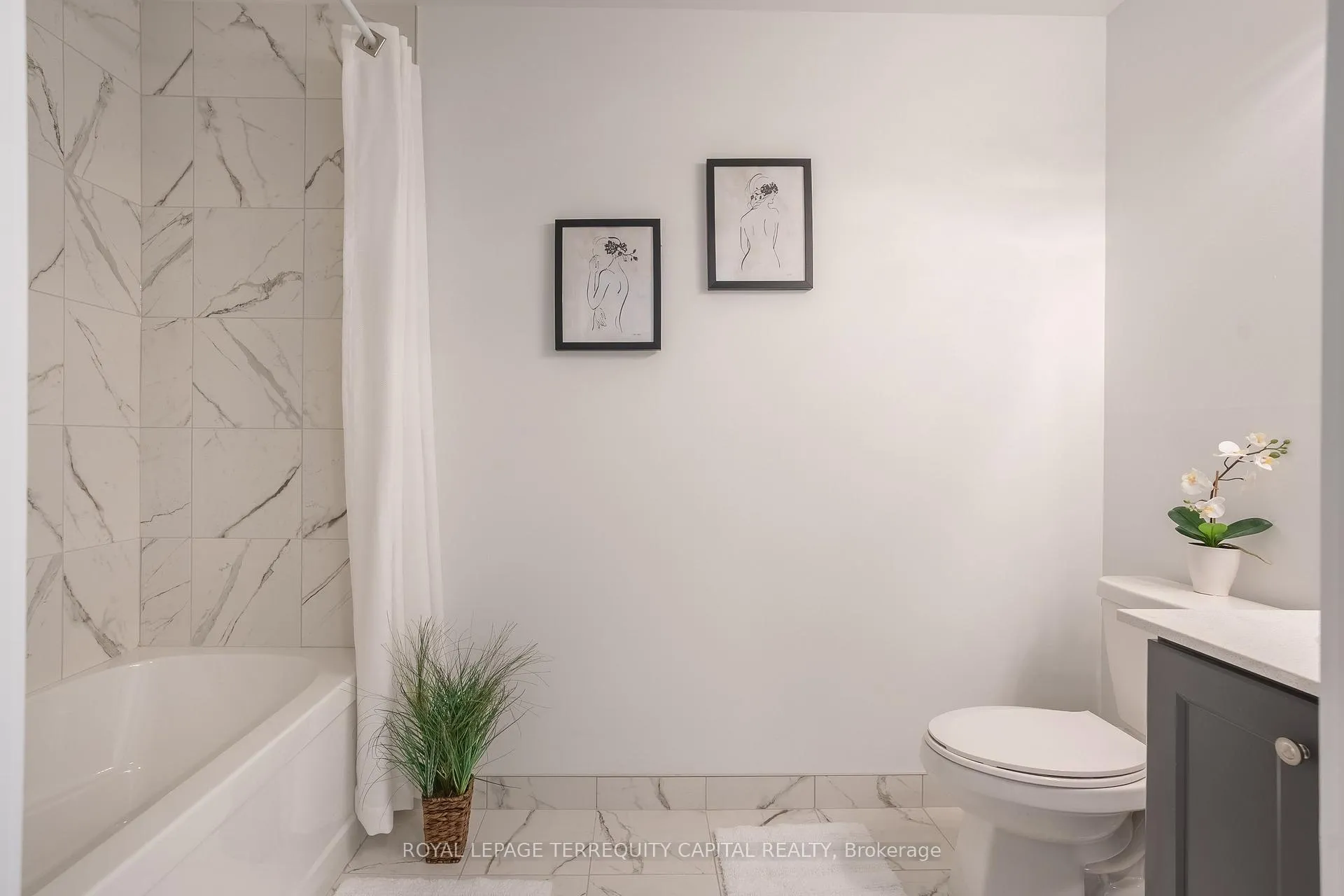Photo 11 of Unit 313, 600 North Service Road, Hamilton, Stoney Creek — HOMEH