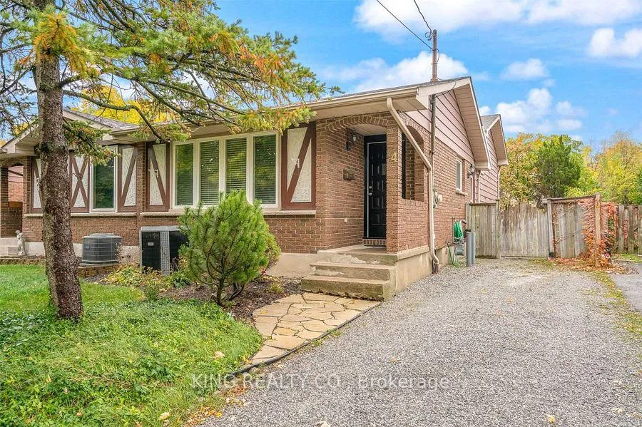 Photo 2 of Unit Bsmt, 74 Green Maple Drive, St. Catharines, Secord Woods — HOMEH