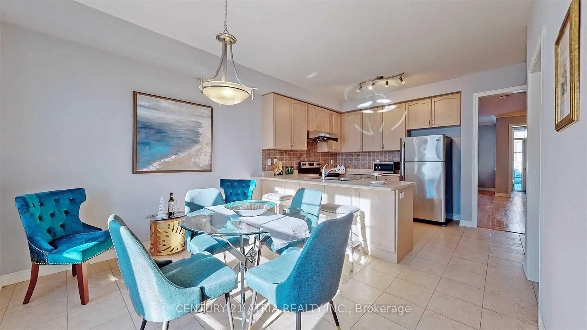 Photo 13 of 131 Christian Ritter Drive, Markham, Berczy — HOMEH