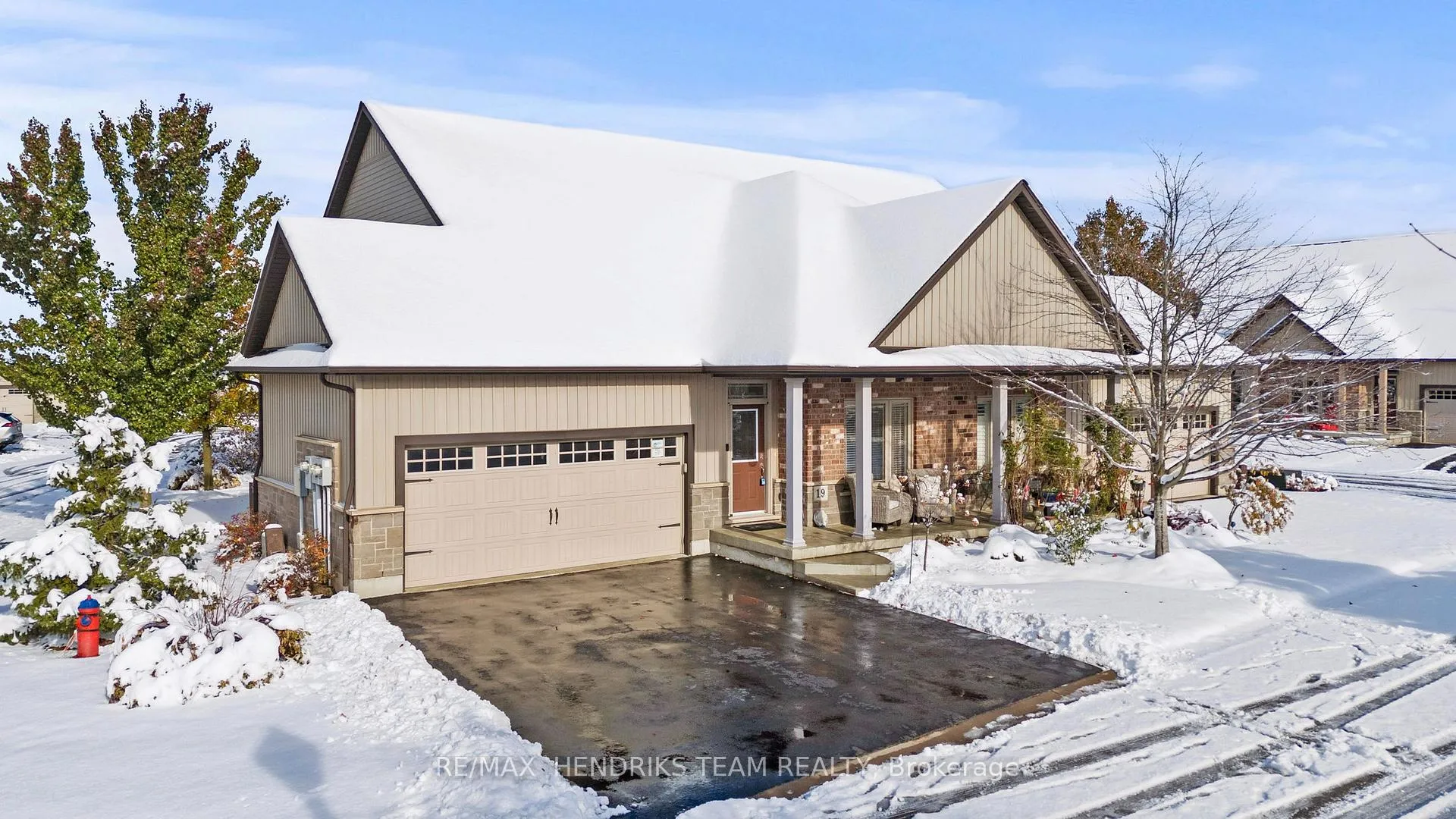 Photo 3 of Unit 19, 9440 Eagle Ridge Drive, Niagara Falls, Forestview — HOMEH