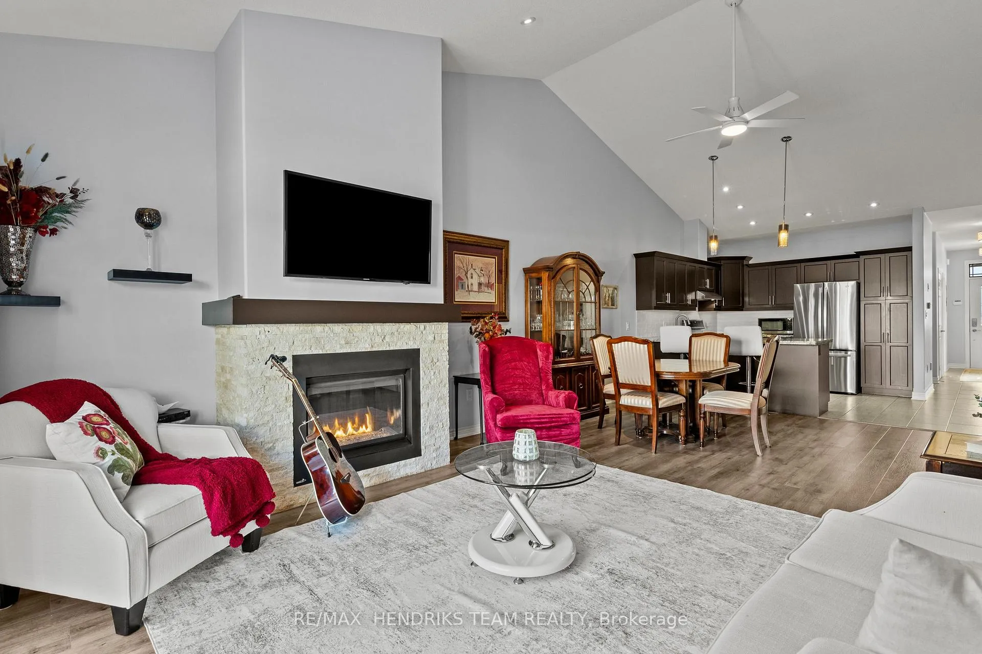 Photo 17 of Unit 19, 9440 Eagle Ridge Drive, Niagara Falls, Forestview — HOMEH