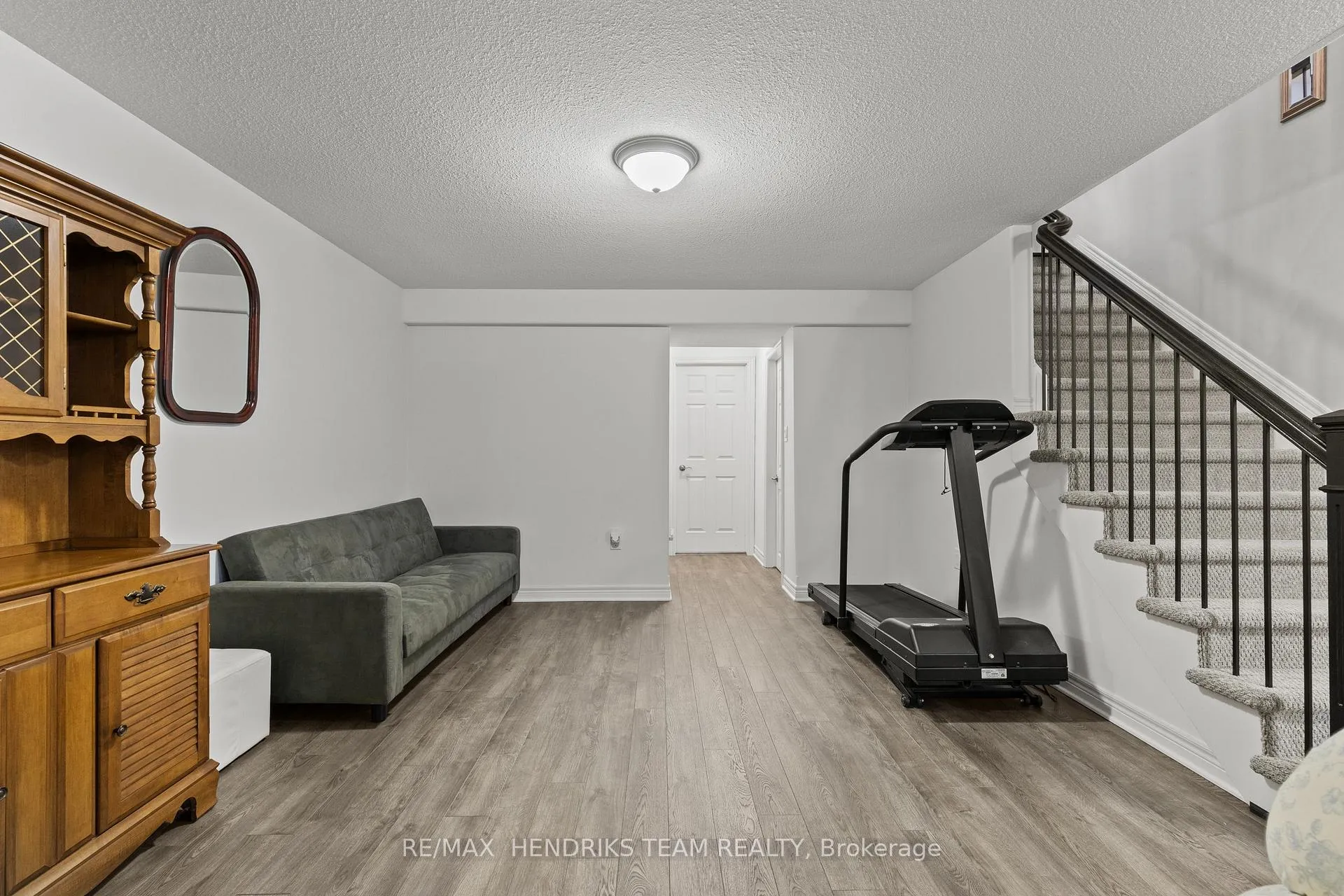 Photo 32 of Unit 19, 9440 Eagle Ridge Drive, Niagara Falls, Forestview — HOMEH