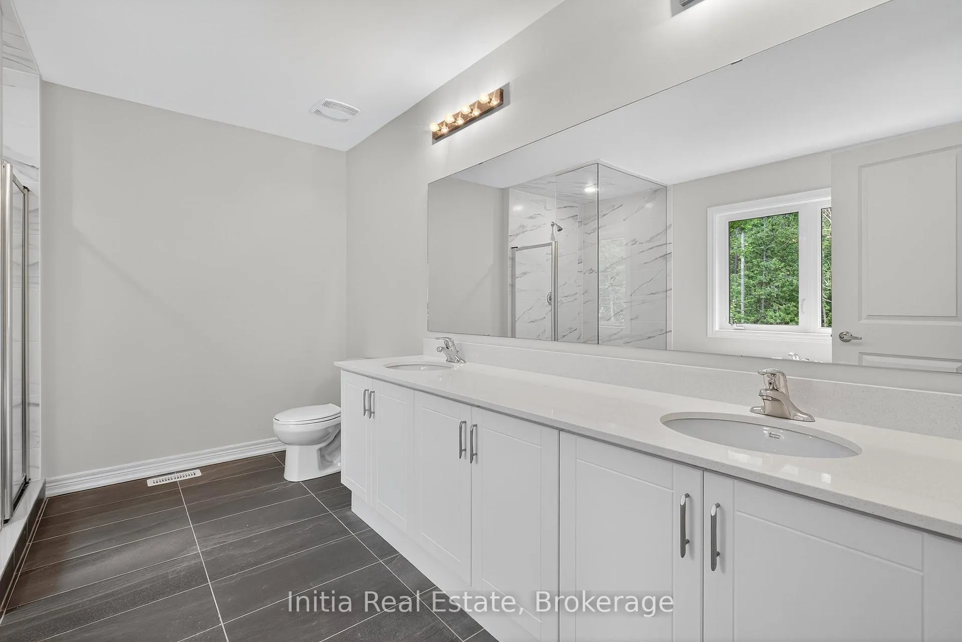 Photo 21 of 1474 Davis Loop Circle, Innisfil, Lefroy — HOMEH