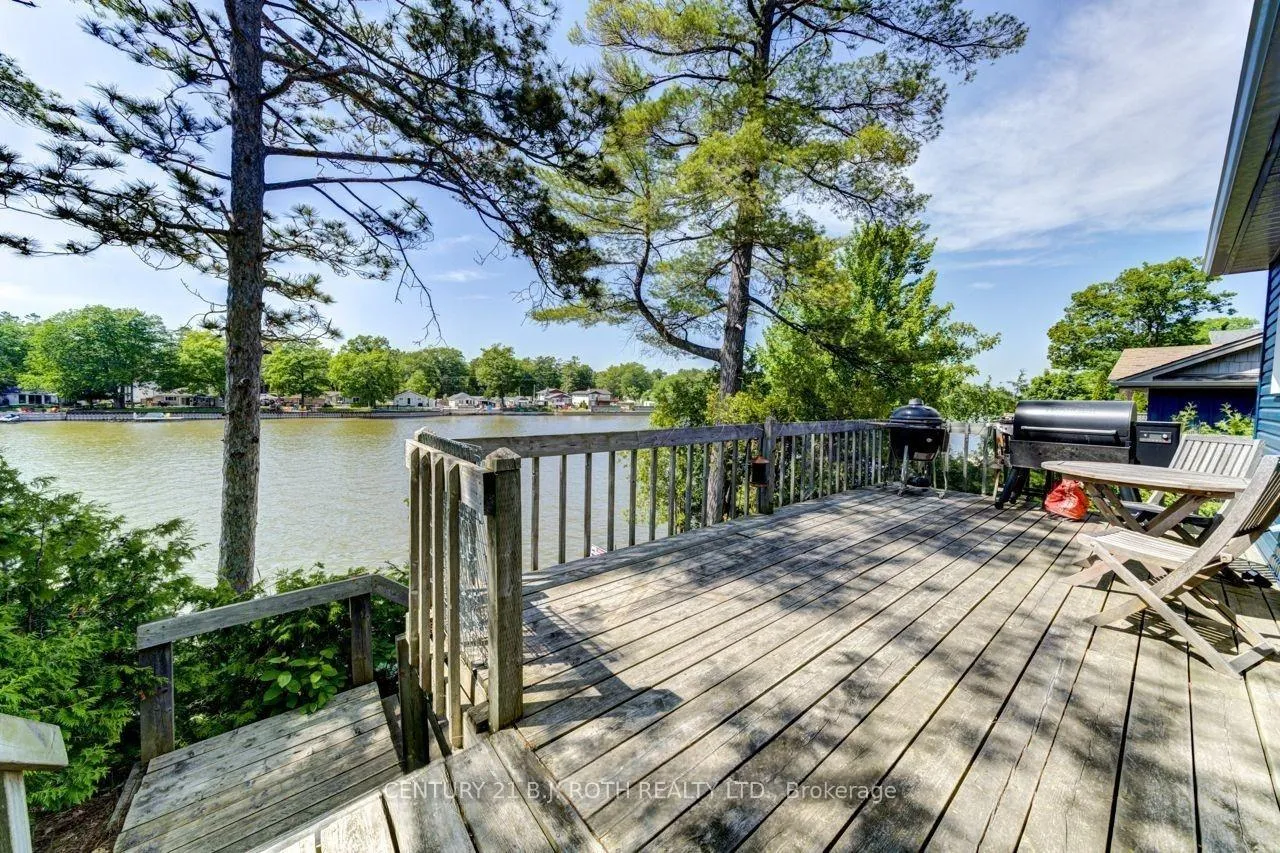 Photo 3 of 1250 River Road W, Wasaga Beach — HOMEH