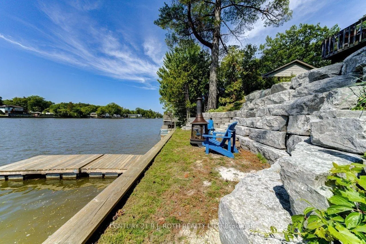 Photo 5 of 1250 River Road W, Wasaga Beach — HOMEH