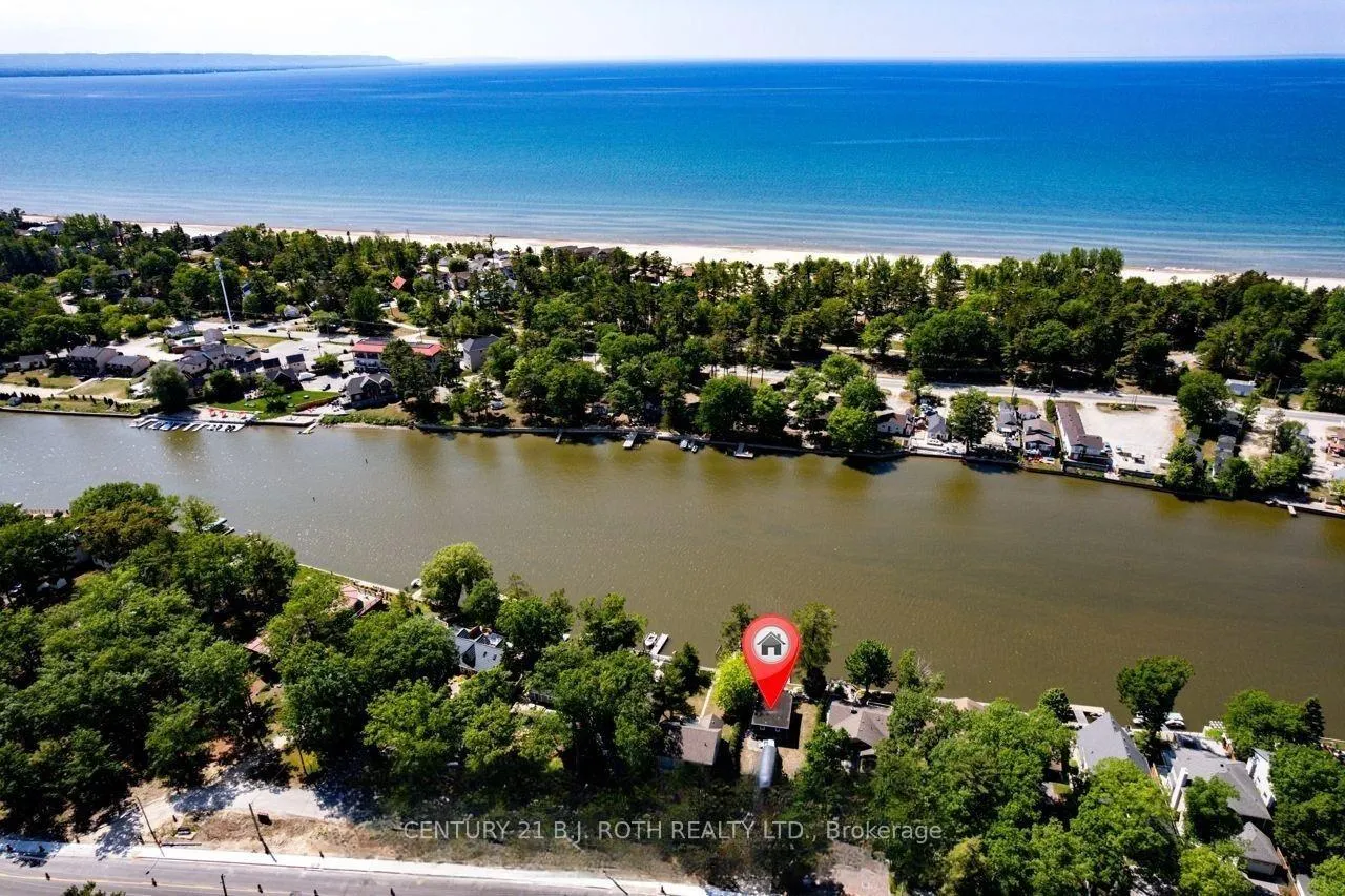 Photo 8 of 1250 River Road W, Wasaga Beach — HOMEH