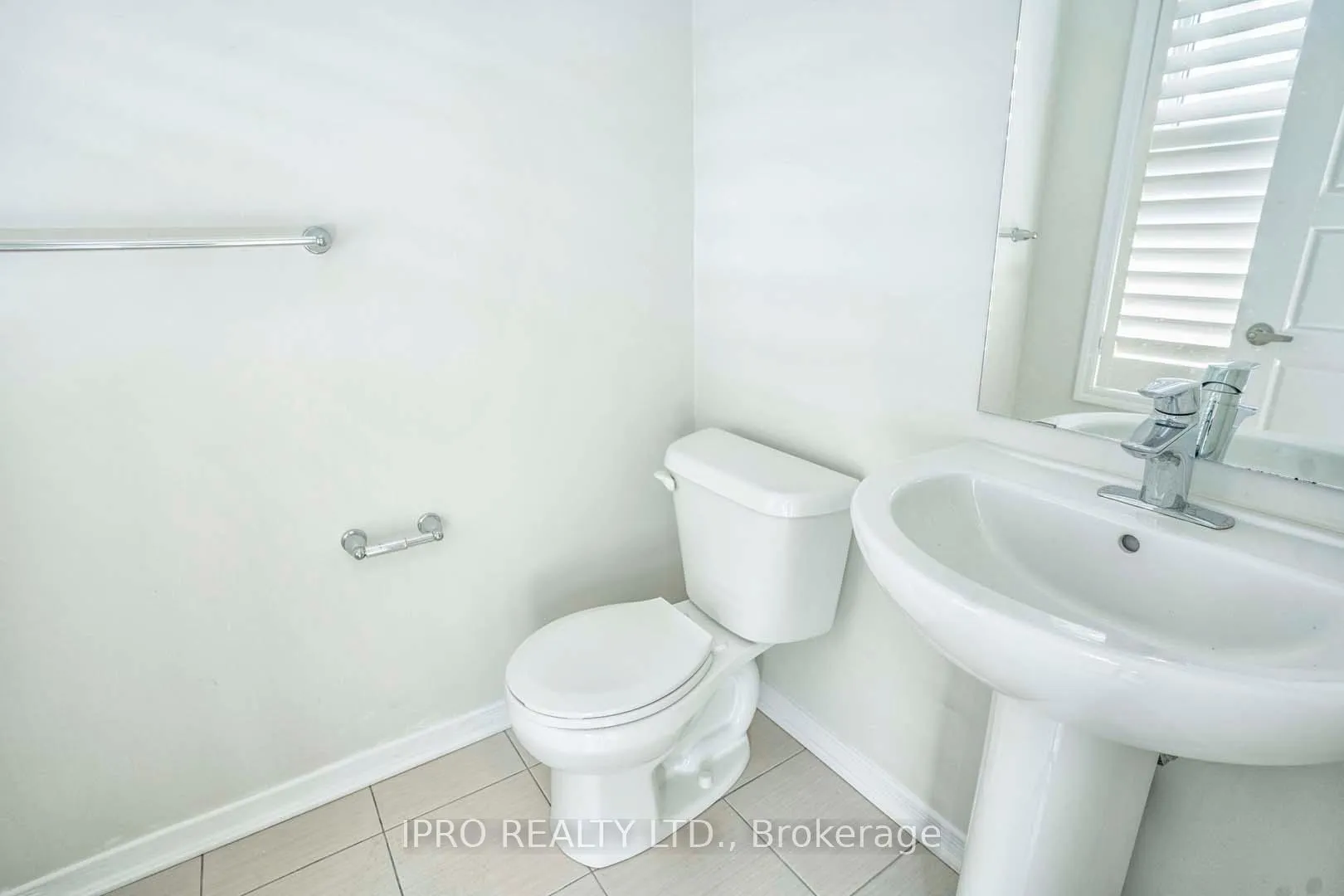 Photo 15 of 23 Cactus Crescent, Hamilton, Stoney Creek Mountain — HOMEH