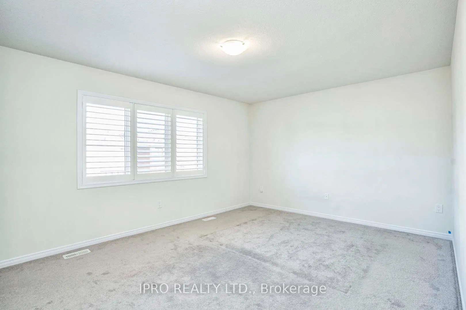 Photo 18 of 23 Cactus Crescent, Hamilton, Stoney Creek Mountain — HOMEH