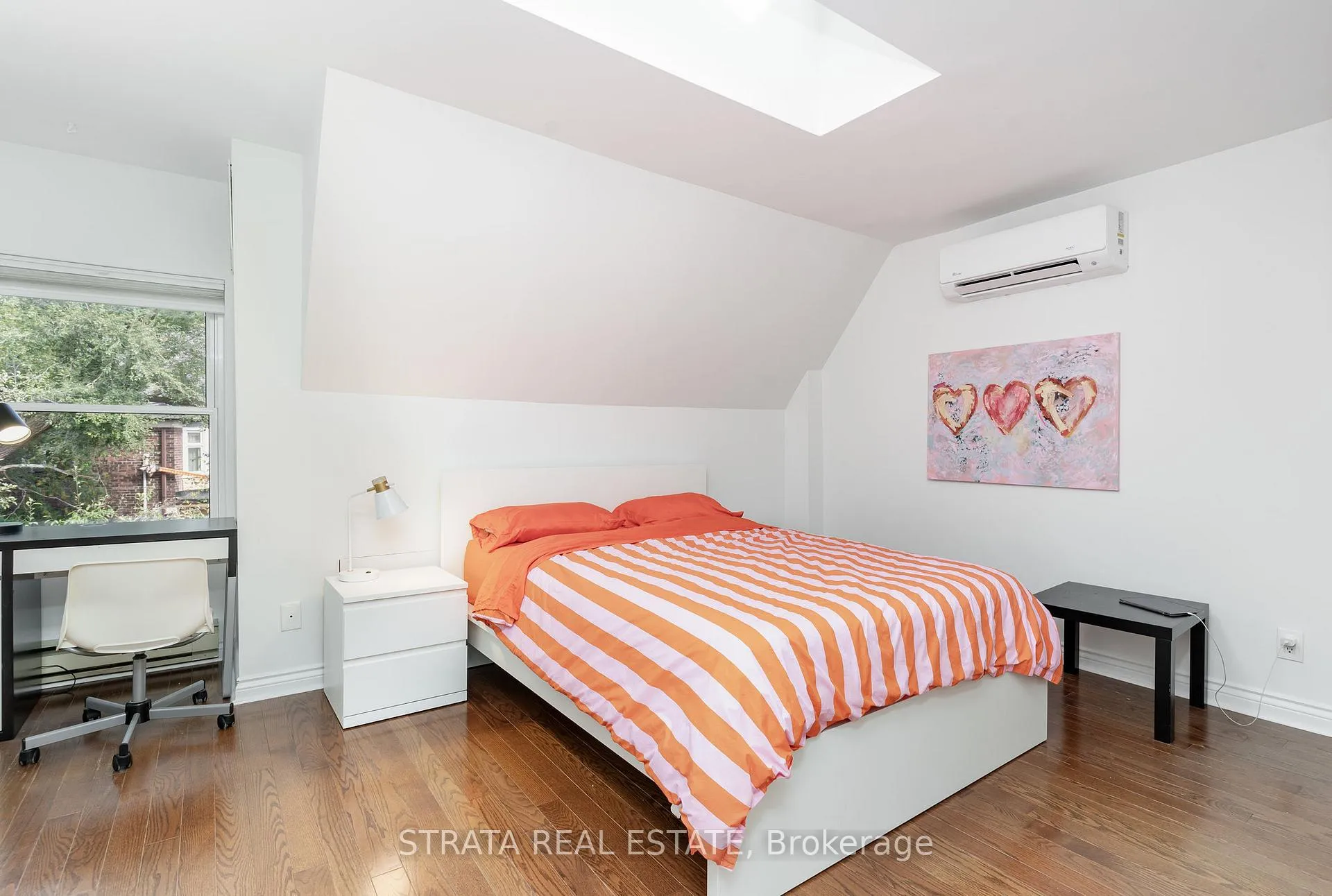 Photo 19 of 623 Broadview Avenue, Toronto, North Riverdale — HOMEH