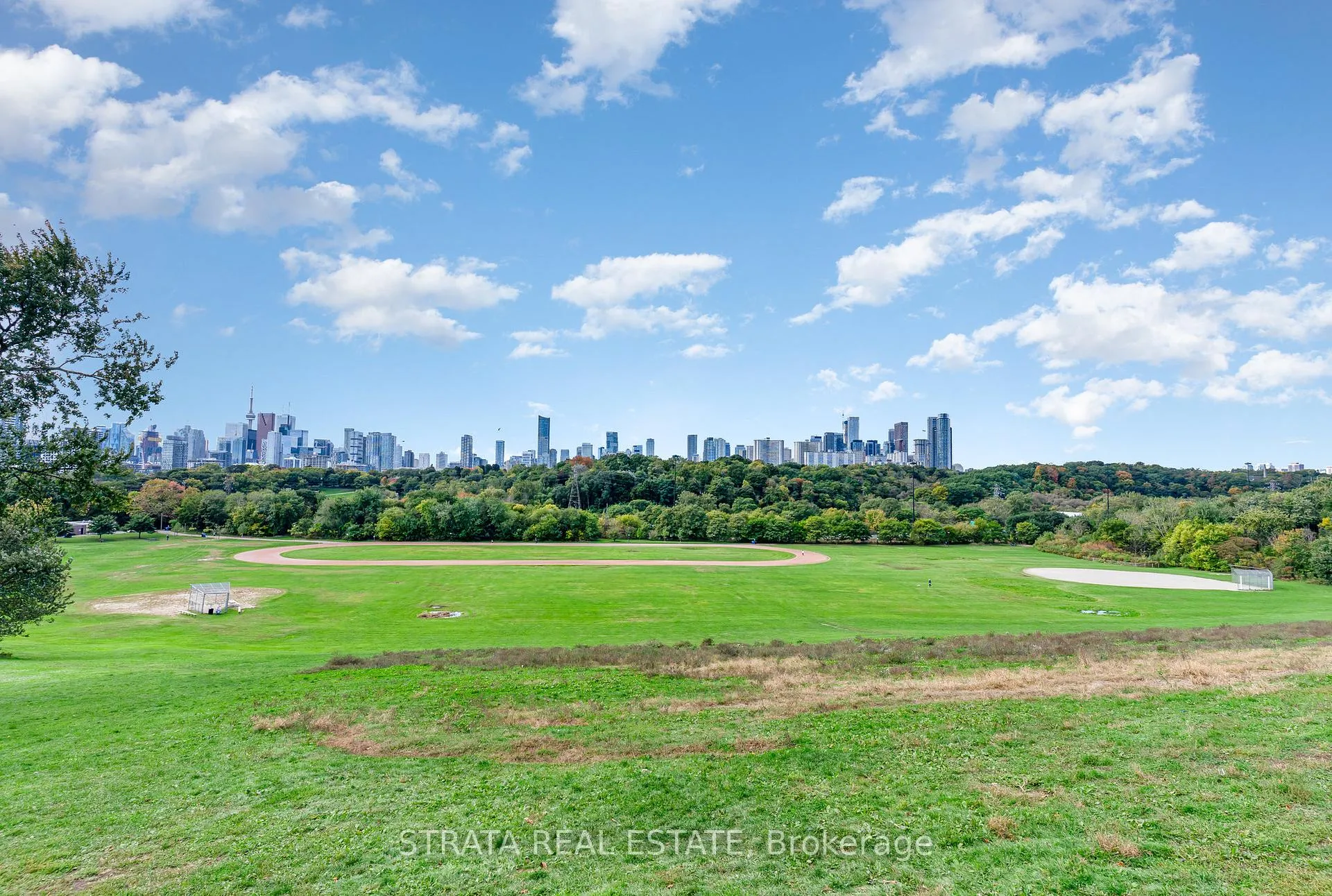 Photo 24 of 623 Broadview Avenue, Toronto, North Riverdale — HOMEH