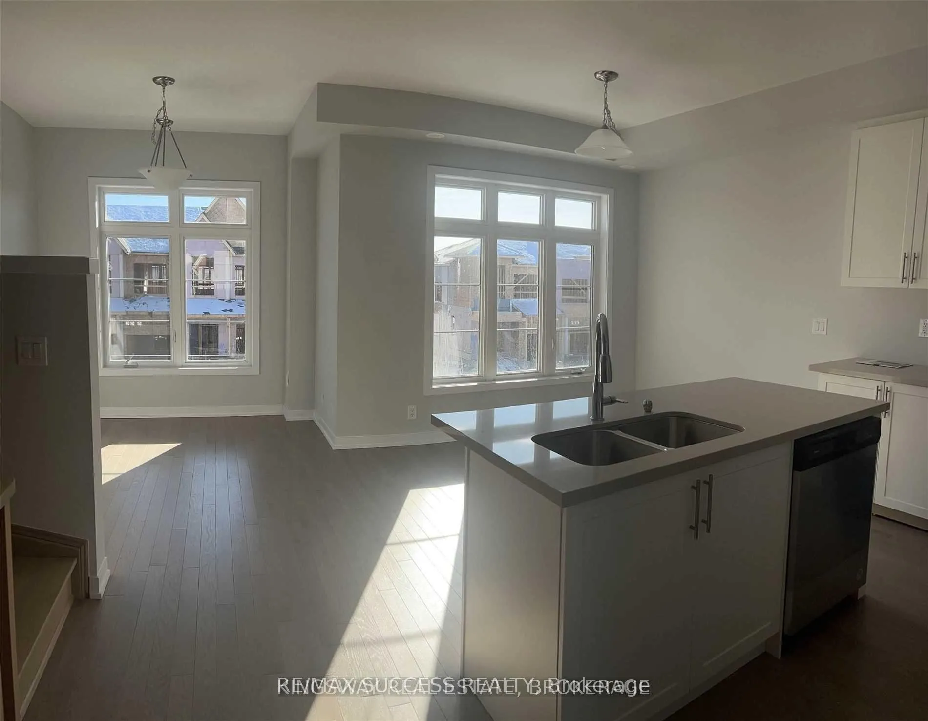 Photo 9 of 6 Percy Rye Avenue, Markham, Angus Glen — HOMEH