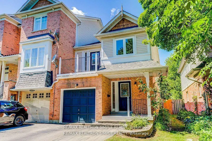 Photo 2 of 71 Schouten Crescent, Markham, Vinegar Hill — HOMEH