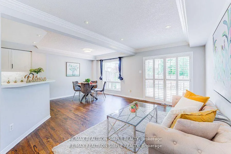 Photo 9 of 71 Schouten Crescent, Markham, Vinegar Hill — HOMEH