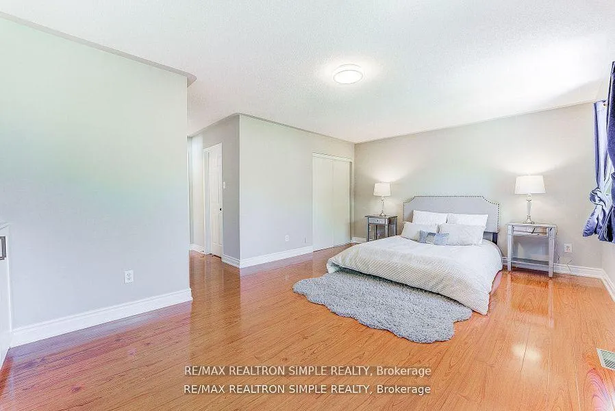 Photo 17 of 71 Schouten Crescent, Markham, Vinegar Hill — HOMEH