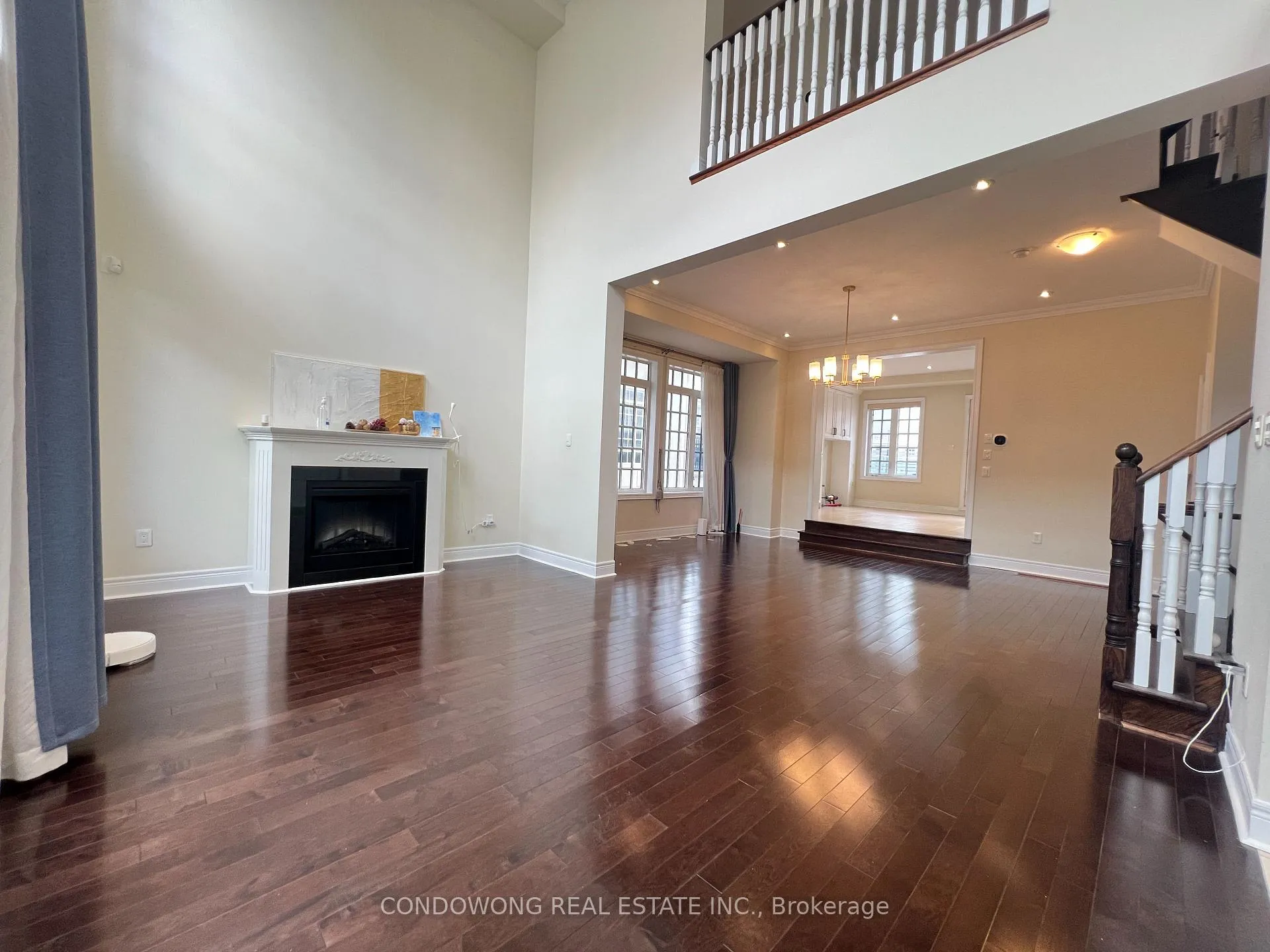 Photo 4 of 48 Lord Durham Road, Markham, Unionville — HOMEH