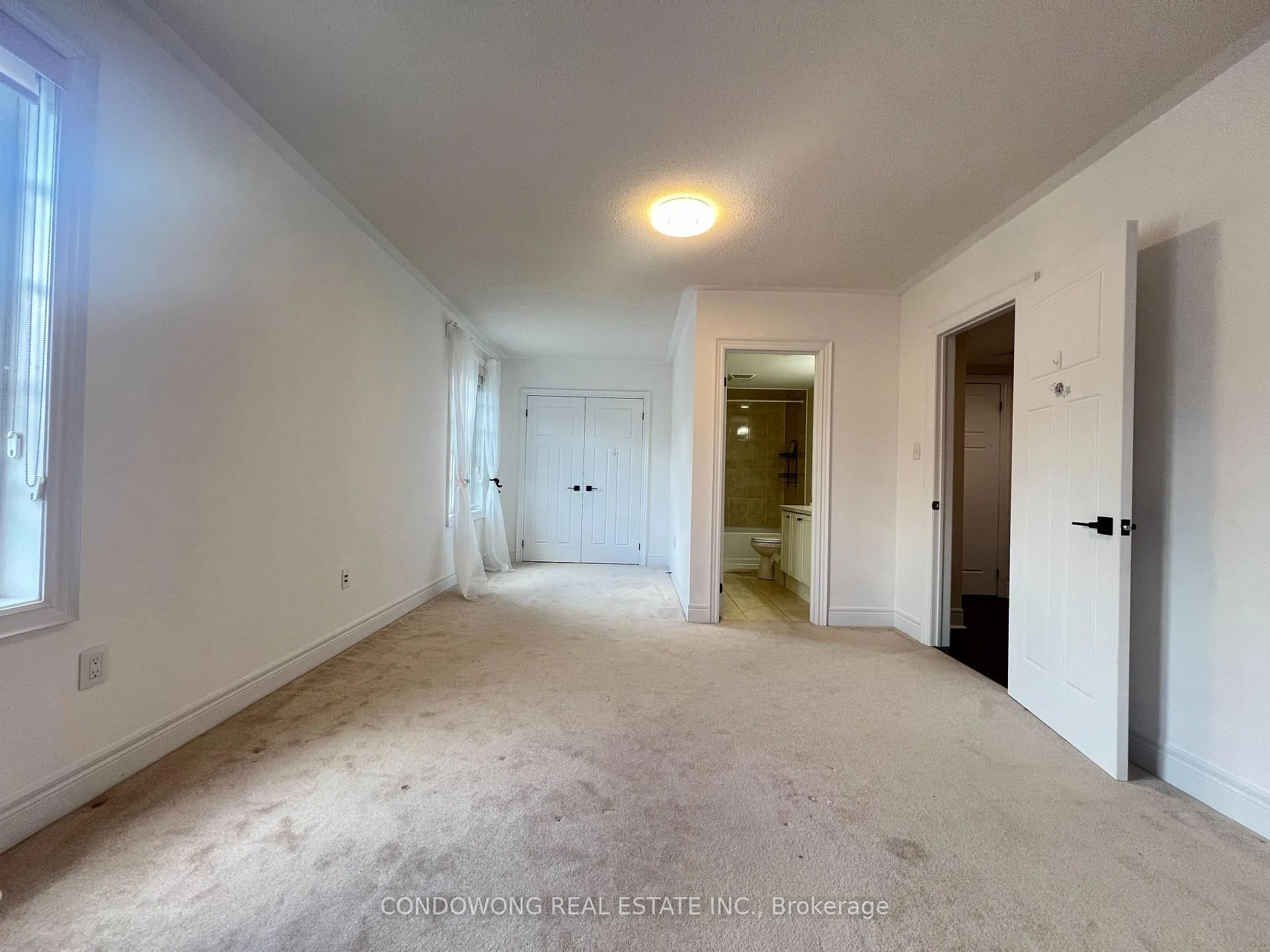 Photo 14 of 48 Lord Durham Road, Markham, Unionville — HOMEH