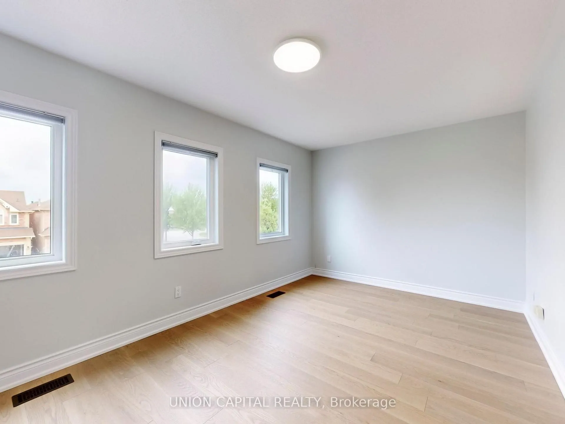 Photo 30 of 143 Halterwood Circle, Markham, Markville — HOMEH