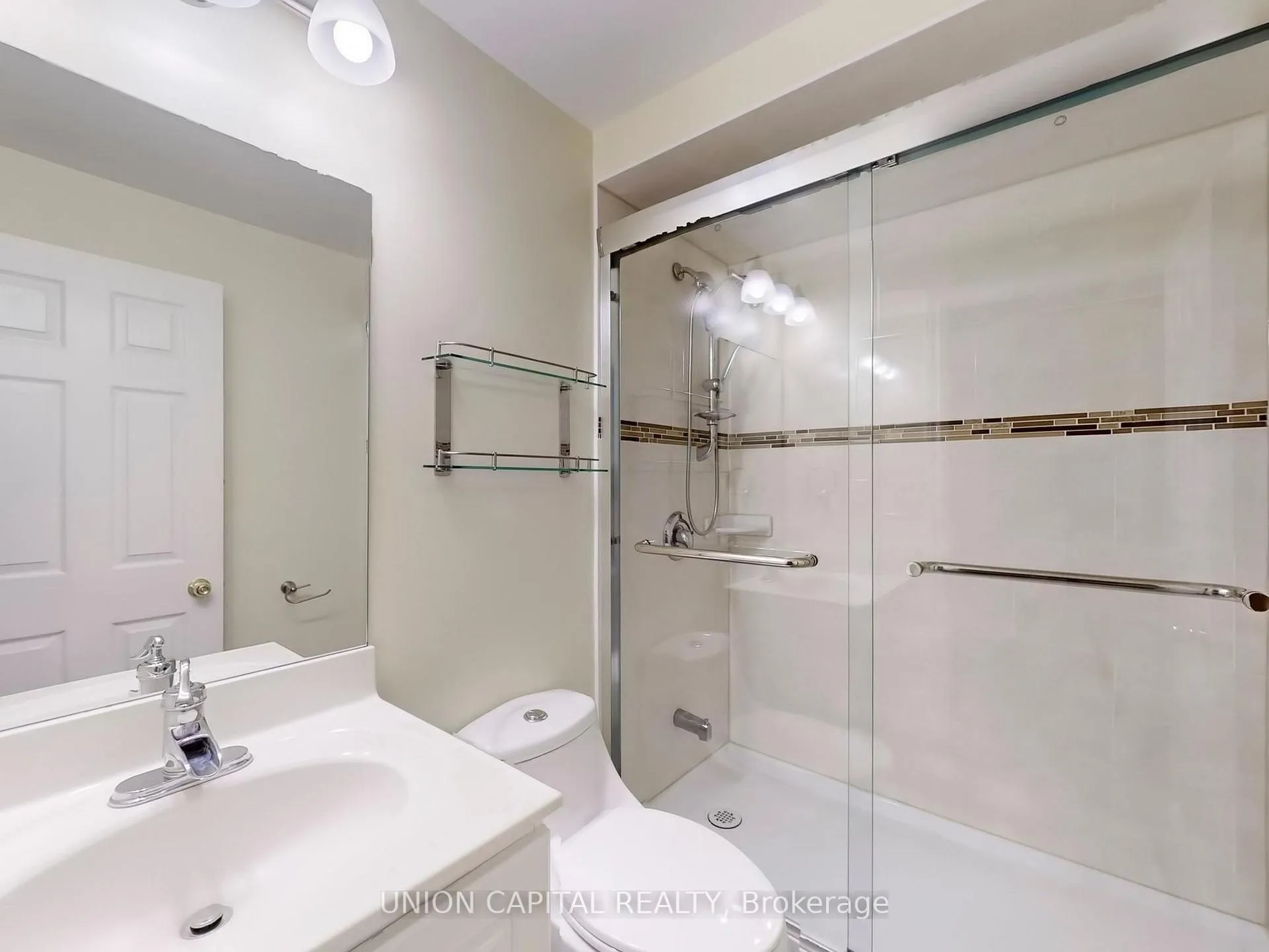 Photo 48 of 143 Halterwood Circle, Markham, Markville — HOMEH