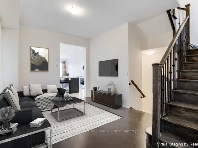 Photo 3 of 74 Heming Trail, Hamilton, Ancaster — HOMEH