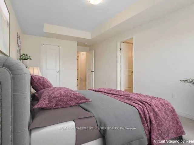 Photo 16 of 74 Heming Trail, Hamilton, Ancaster — HOMEH