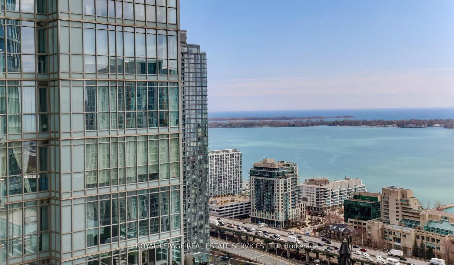 Photo 23 of Unit 3902, 21 Iceboat Terrace, Toronto, Waterfront Communities — HOMEH