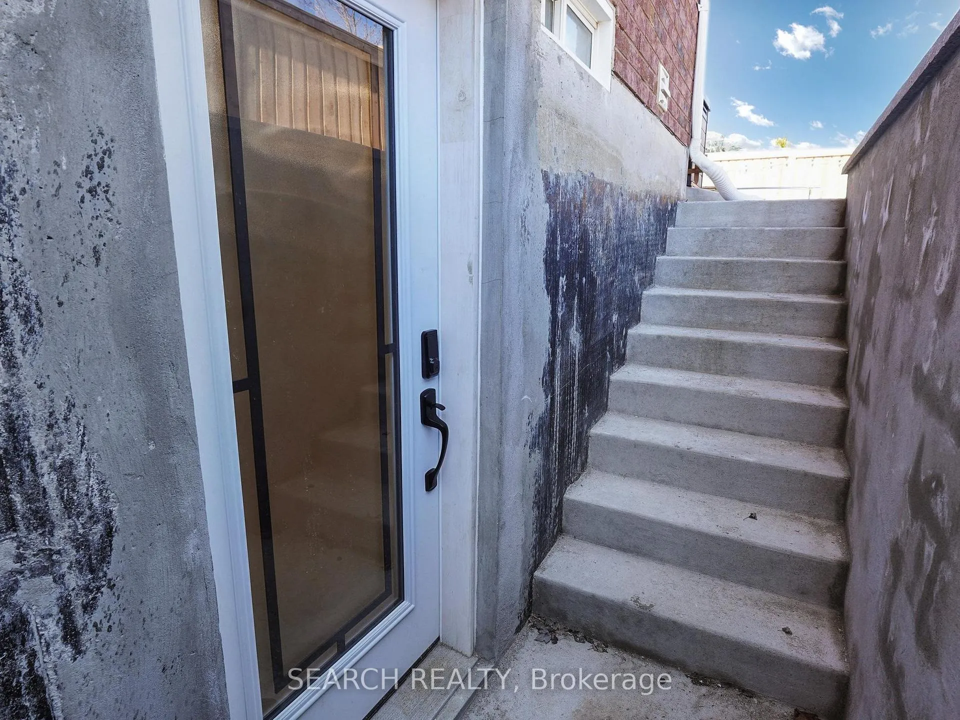 Photo 5 of 1696 Frederick Mason Drive, Oshawa, Taunton — HOMEH