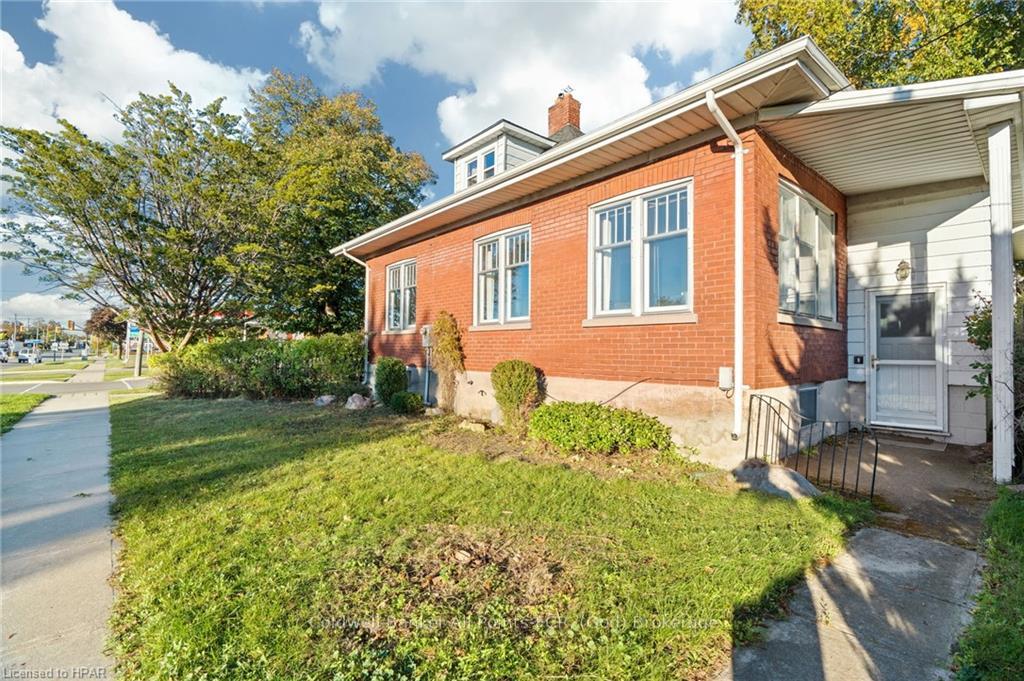 Photo 36 of 80 Picton Street E, Goderich, Goderich (Town) — HOMEH