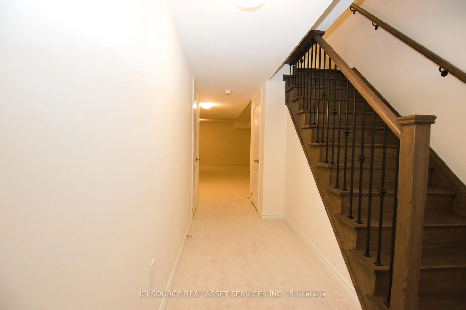 Photo 8 of 50 Mountainside Crescent, Whitby, Rolling Acres — HOMEH