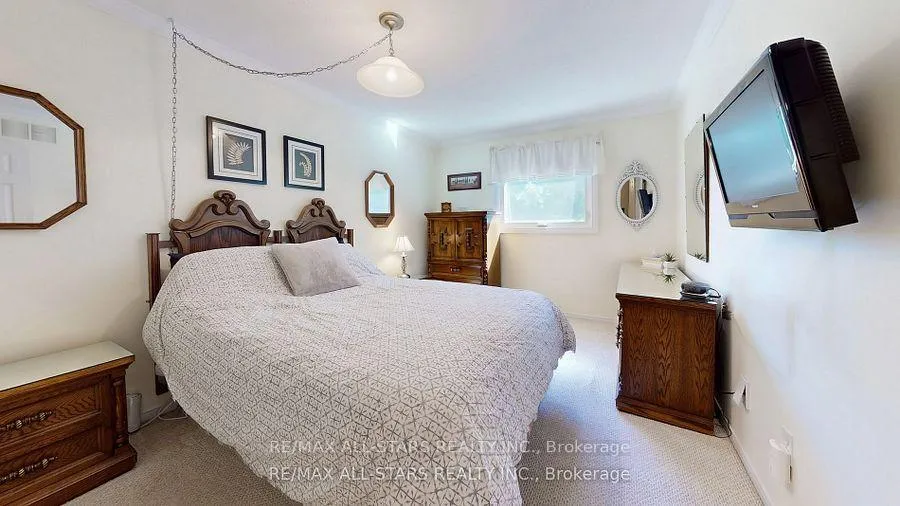 Photo 19 of Unit 5, 5 Beswick Lane, Uxbridge — HOMEH