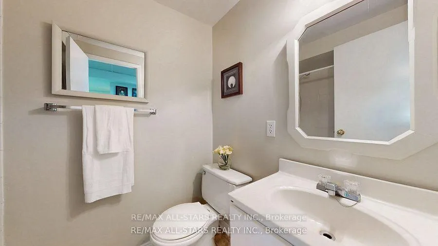 Photo 33 of Unit 5, 5 Beswick Lane, Uxbridge — HOMEH