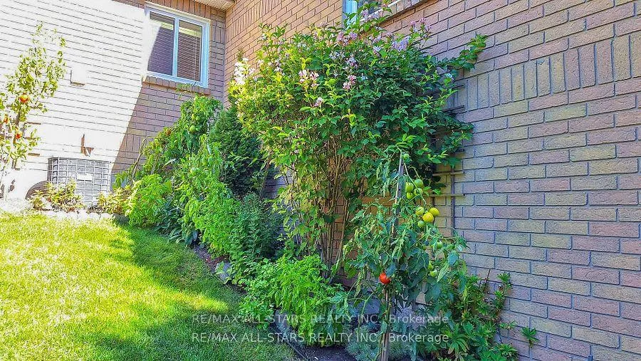 Photo 36 of Unit 5, 5 Beswick Lane, Uxbridge — HOMEH