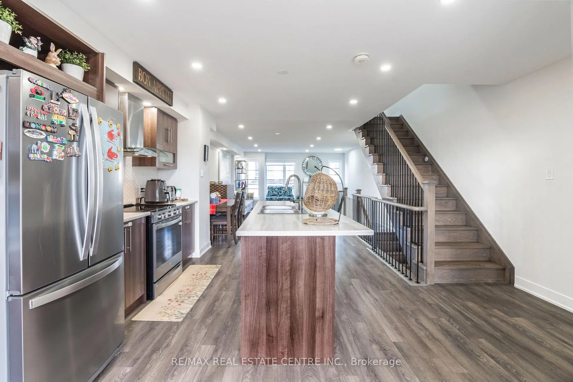 Photo 13 of 93 Donald Fleming Way, Whitby, Pringle Creek — HOMEH