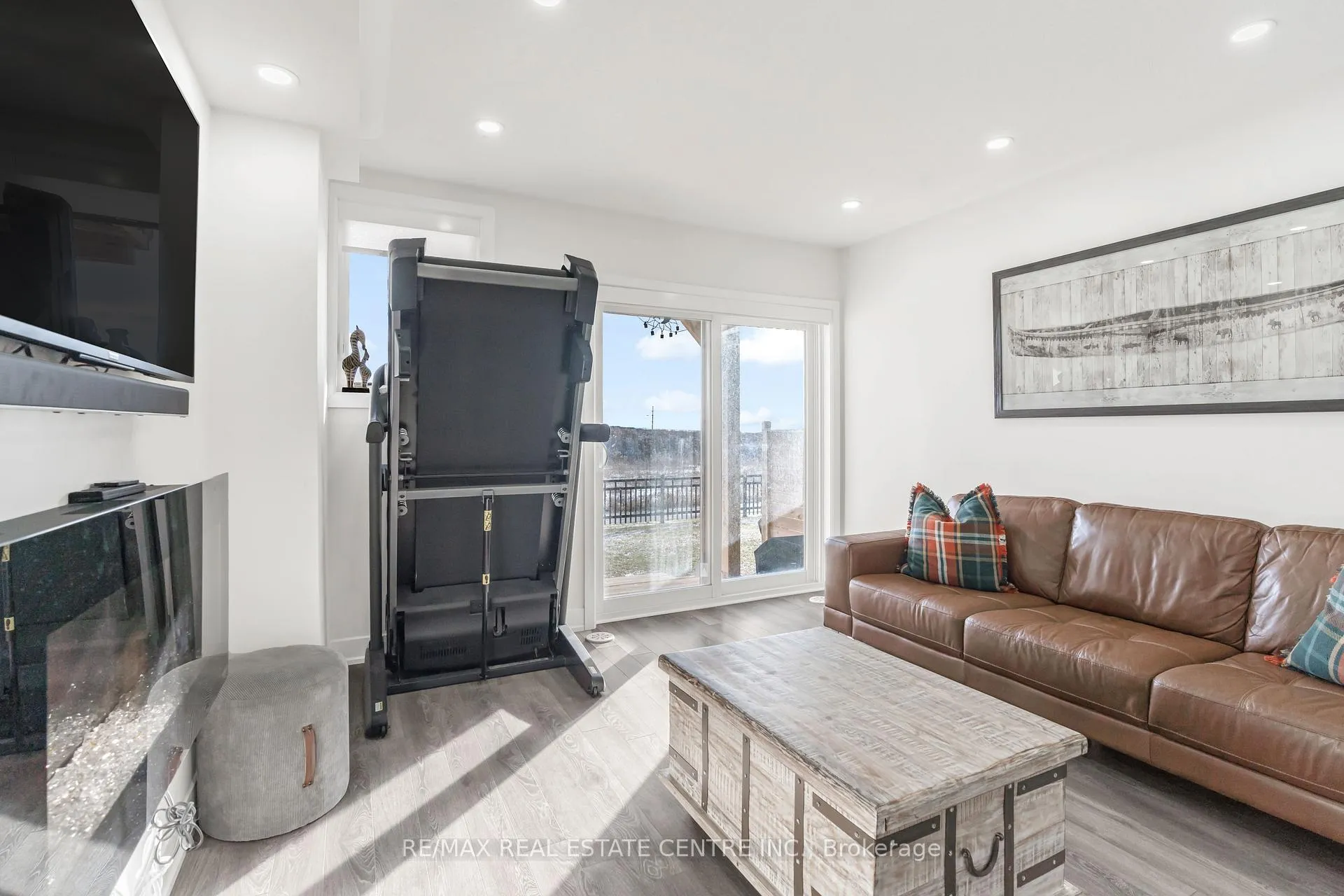 Photo 22 of 93 Donald Fleming Way, Whitby, Pringle Creek — HOMEH