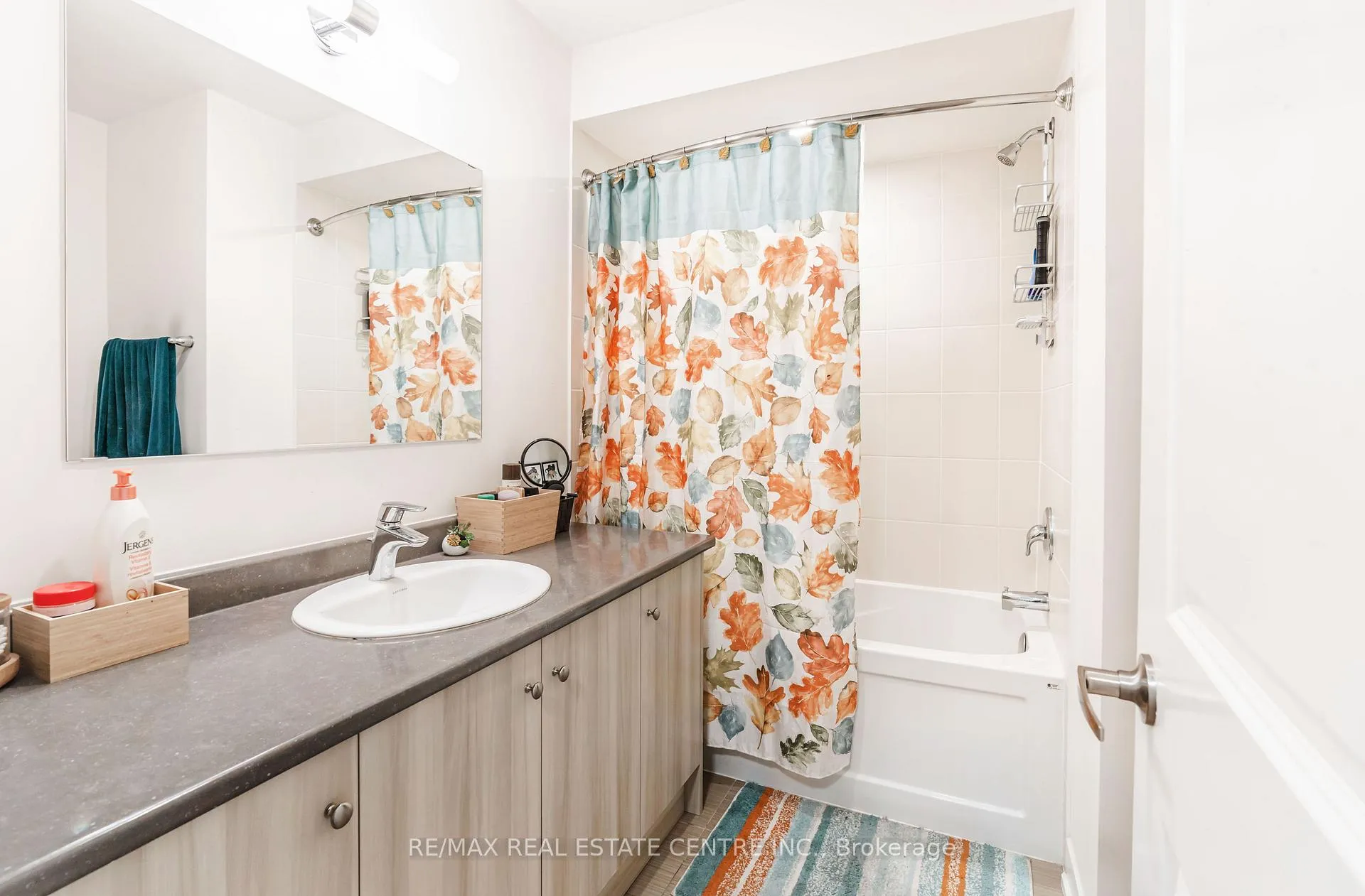 Photo 29 of 93 Donald Fleming Way, Whitby, Pringle Creek — HOMEH
