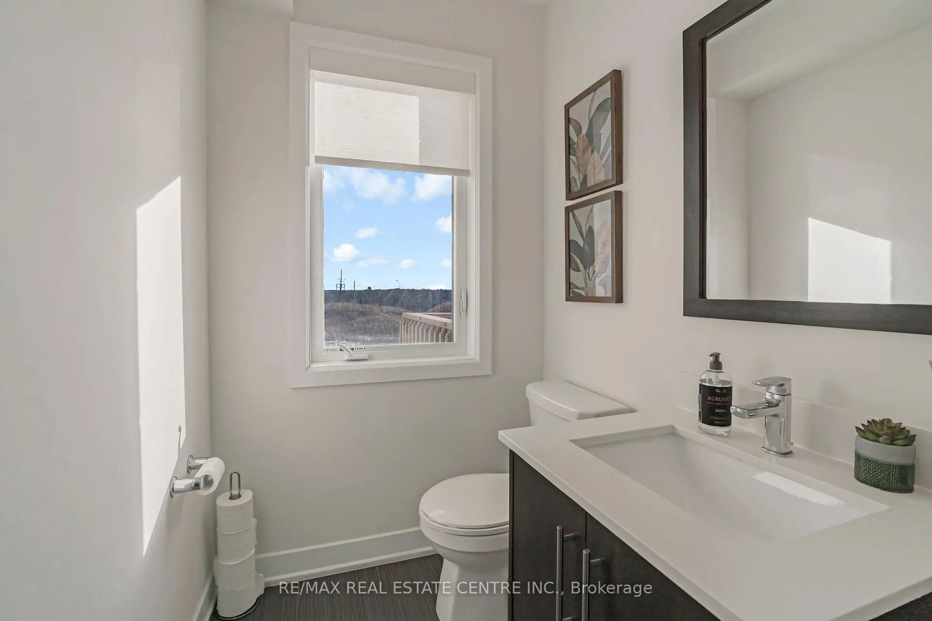 Photo 32 of 93 Donald Fleming Way, Whitby, Pringle Creek — HOMEH