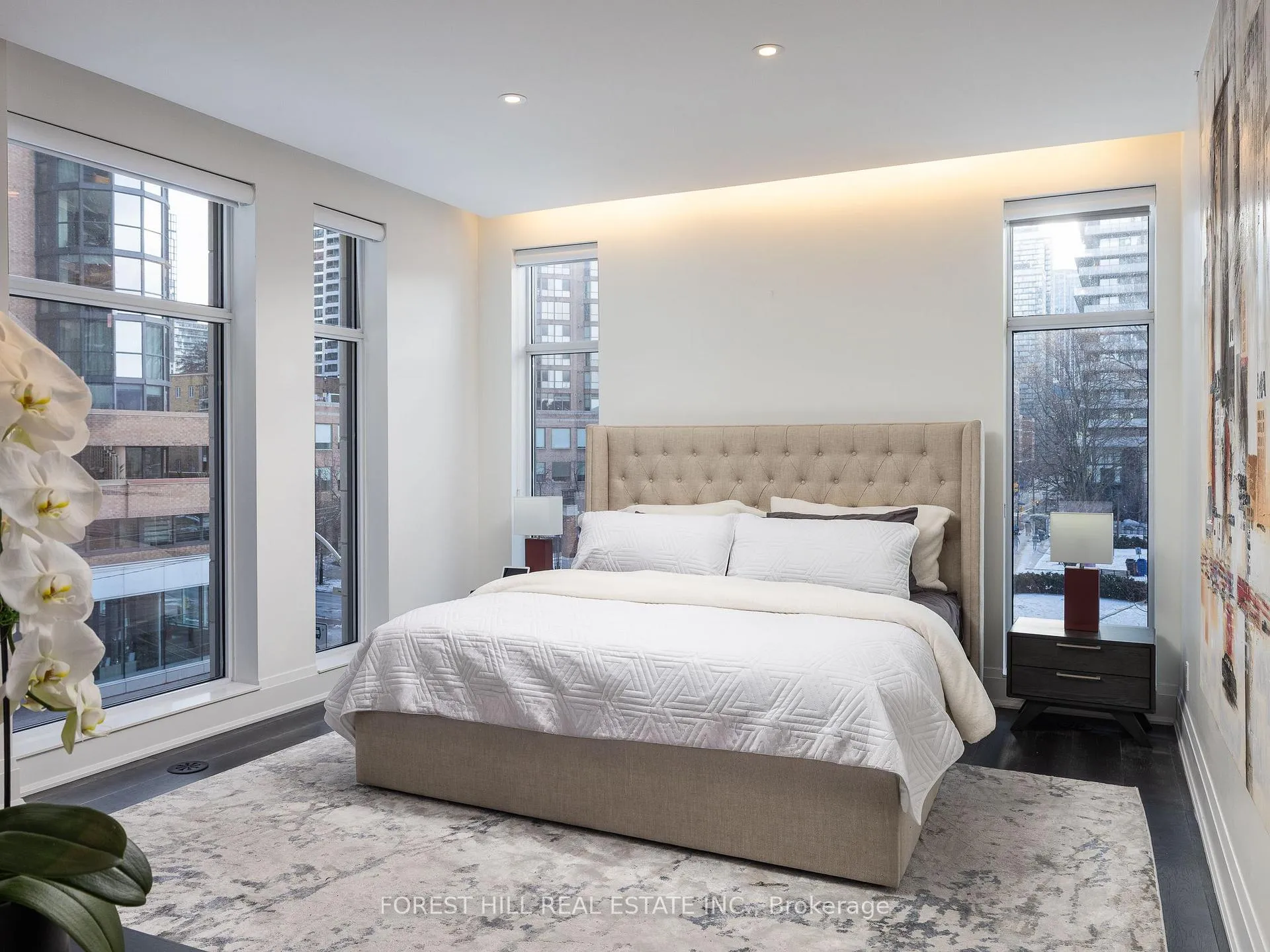 Photo 18 of 1074 Bay Street, Toronto, Bay Street Corridor — HOMEH