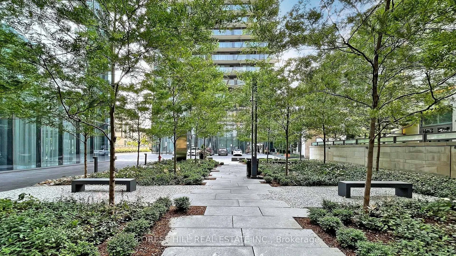 Photo 33 of 1074 Bay Street, Toronto, Bay Street Corridor — HOMEH