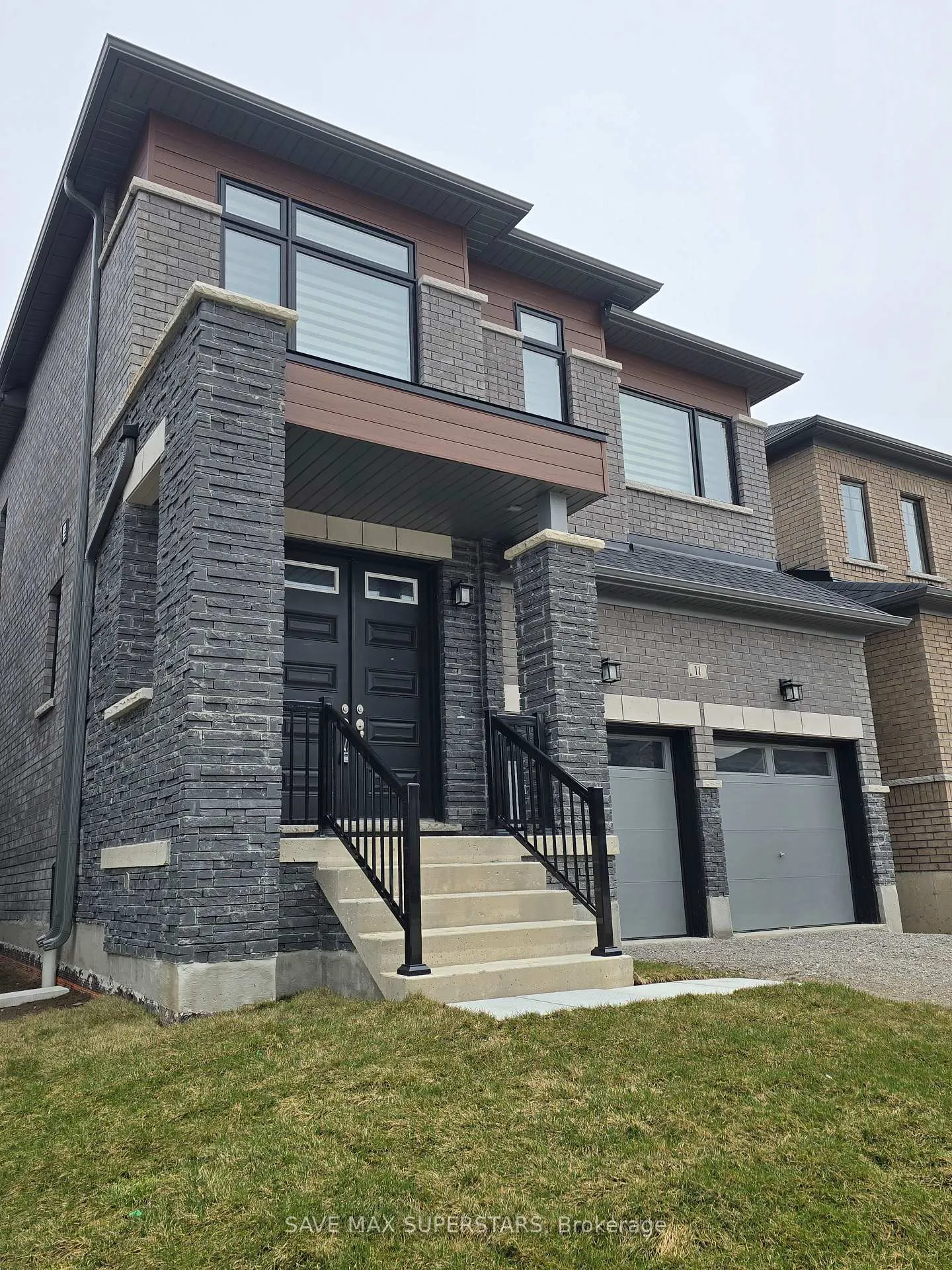 Photo 1 of 11 Periwinkle Road, Springwater, Midhurst — HOMEH