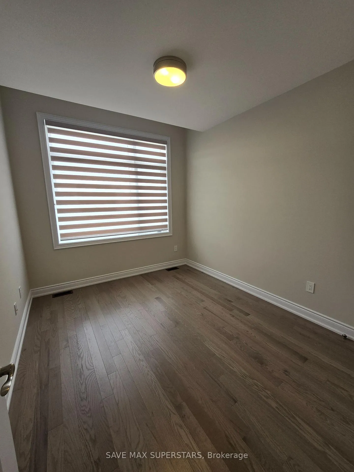 Photo 15 of 11 Periwinkle Road, Springwater, Midhurst — HOMEH