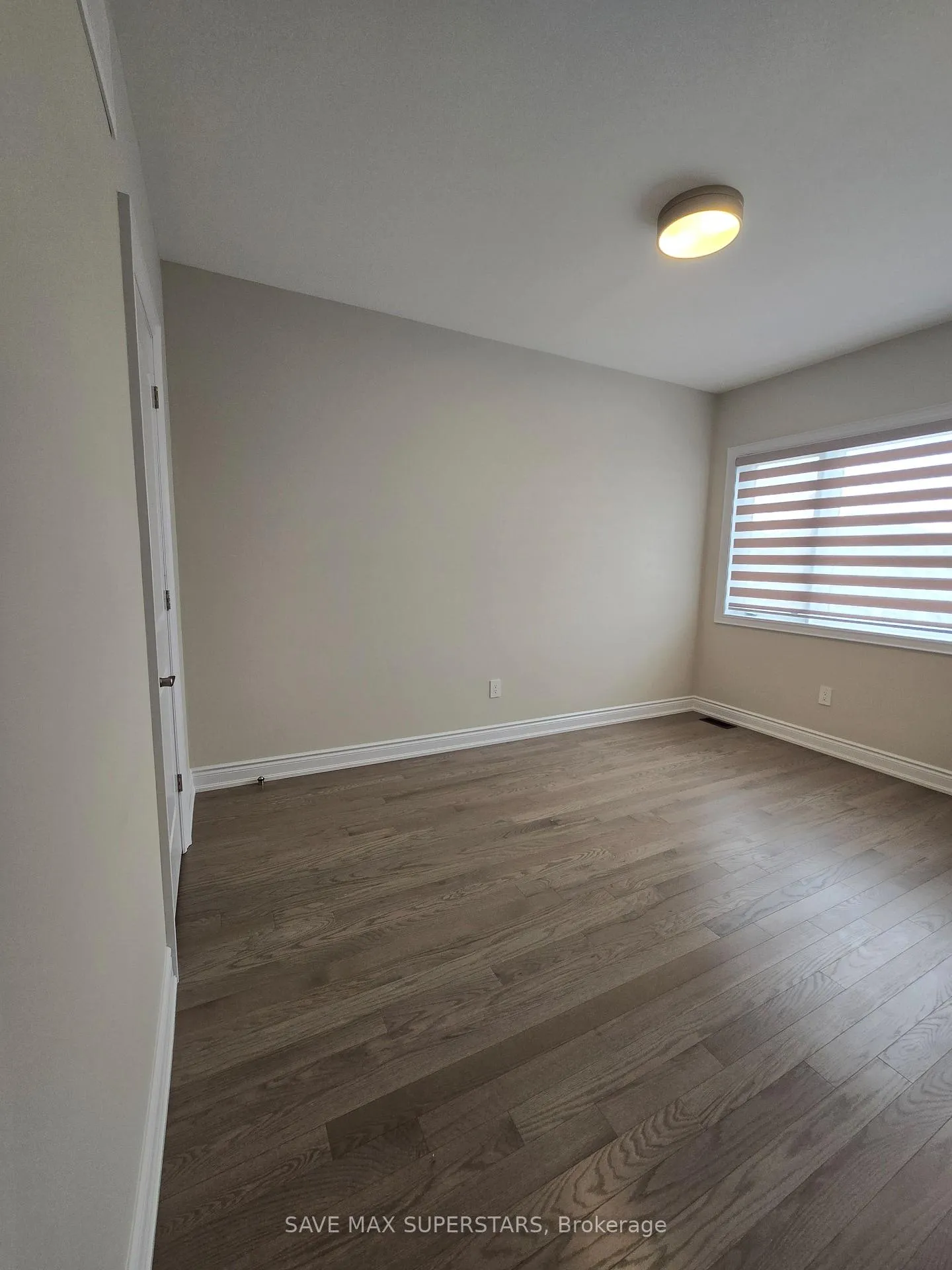 Photo 16 of 11 Periwinkle Road, Springwater, Midhurst — HOMEH