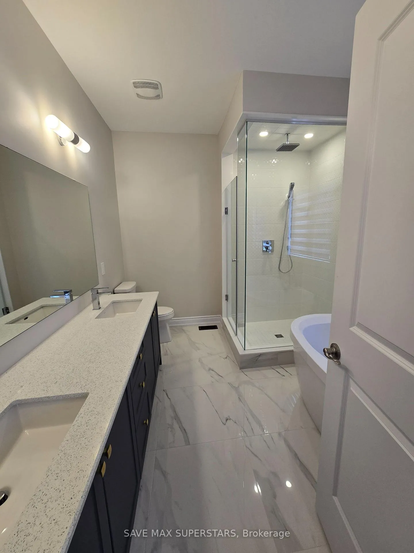Photo 22 of 11 Periwinkle Road, Springwater, Midhurst — HOMEH