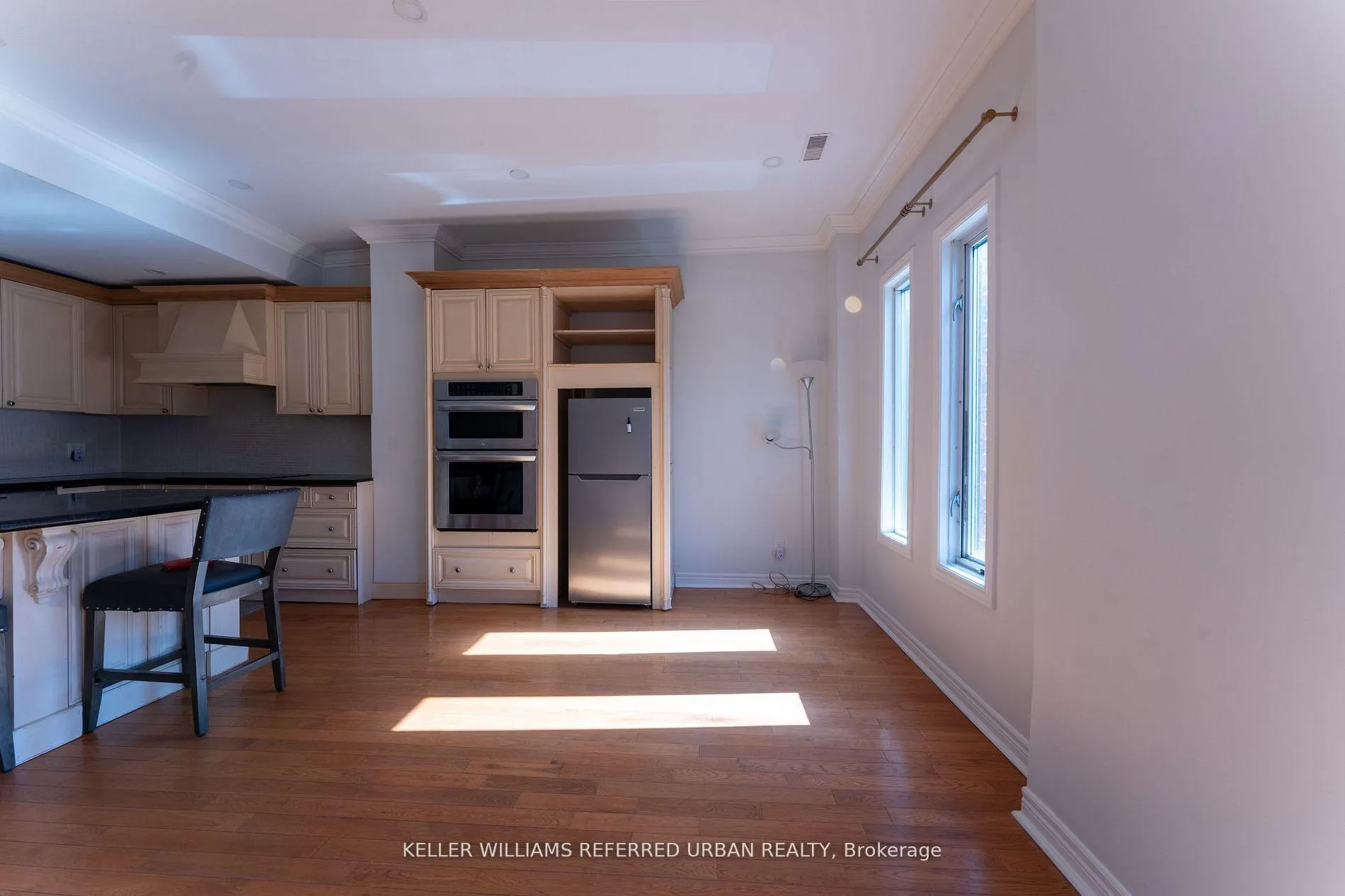 Photo 4 of Unit Upper, 177 Strachan Avenue, Toronto, Niagara — HOMEH