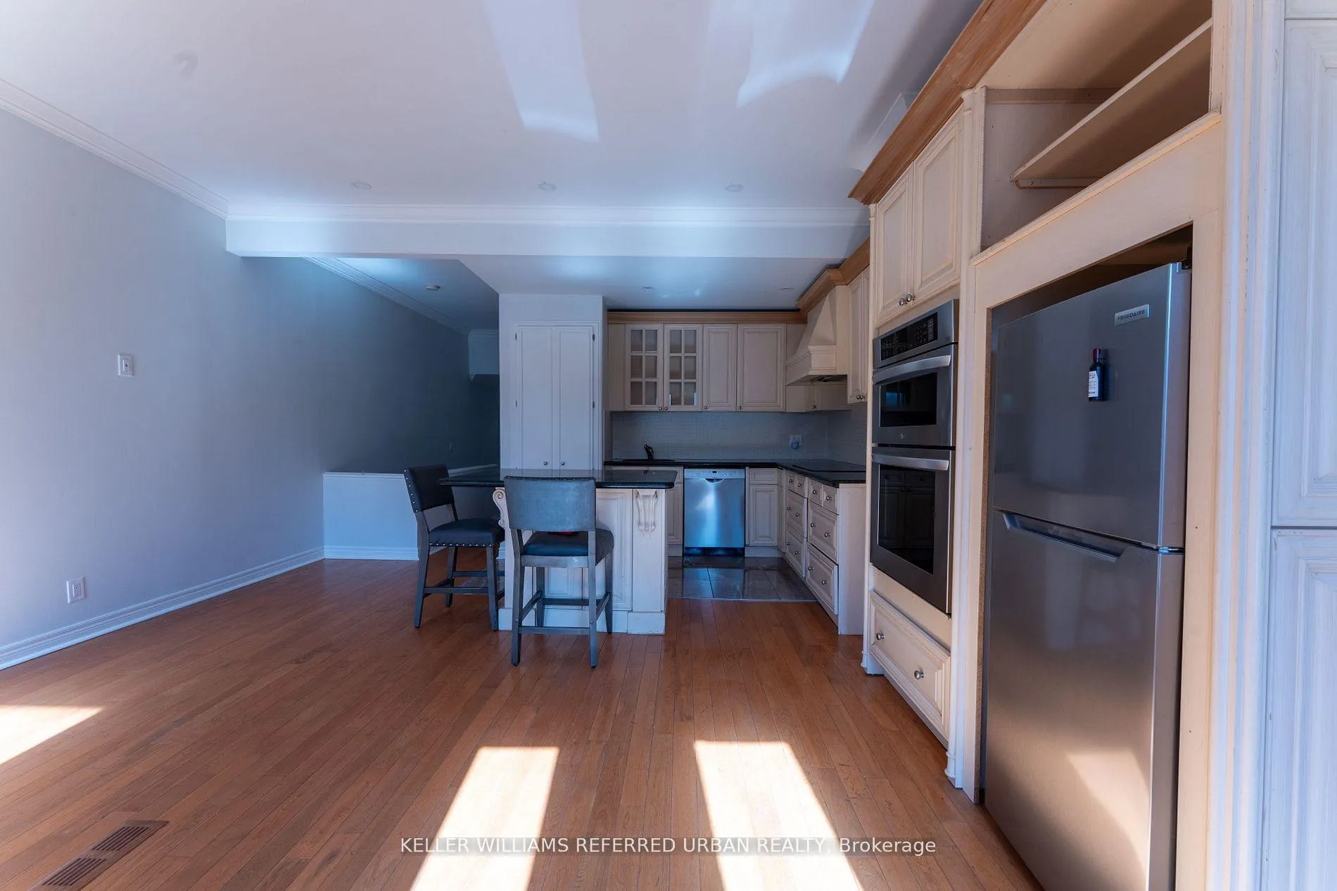 Photo 6 of Unit Upper, 177 Strachan Avenue, Toronto, Niagara — HOMEH