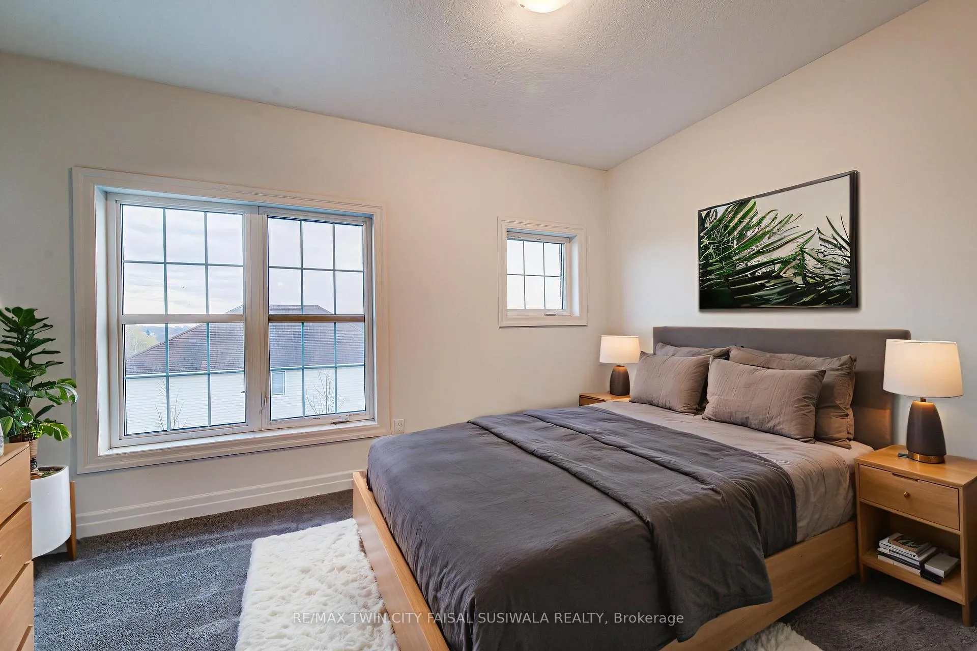 Photo 17 of Unit 5, 275 Max Becker Drive, Kitchener — HOMEH