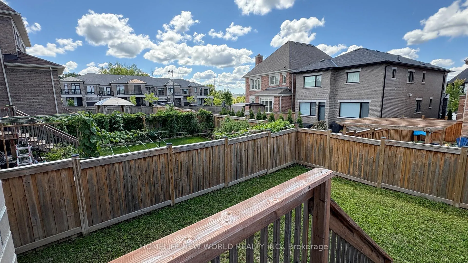 Photo 20 of 10 Starkweather Street, Aurora, Rural Aurora — HOMEH