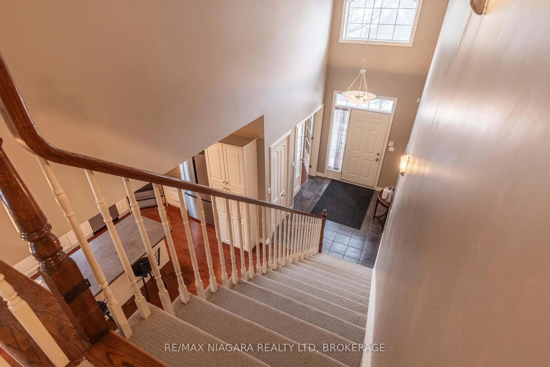 Photo 18 of Unit 7, 8142 Costabile Drive, Niagara Falls, Ascot — HOMEH
