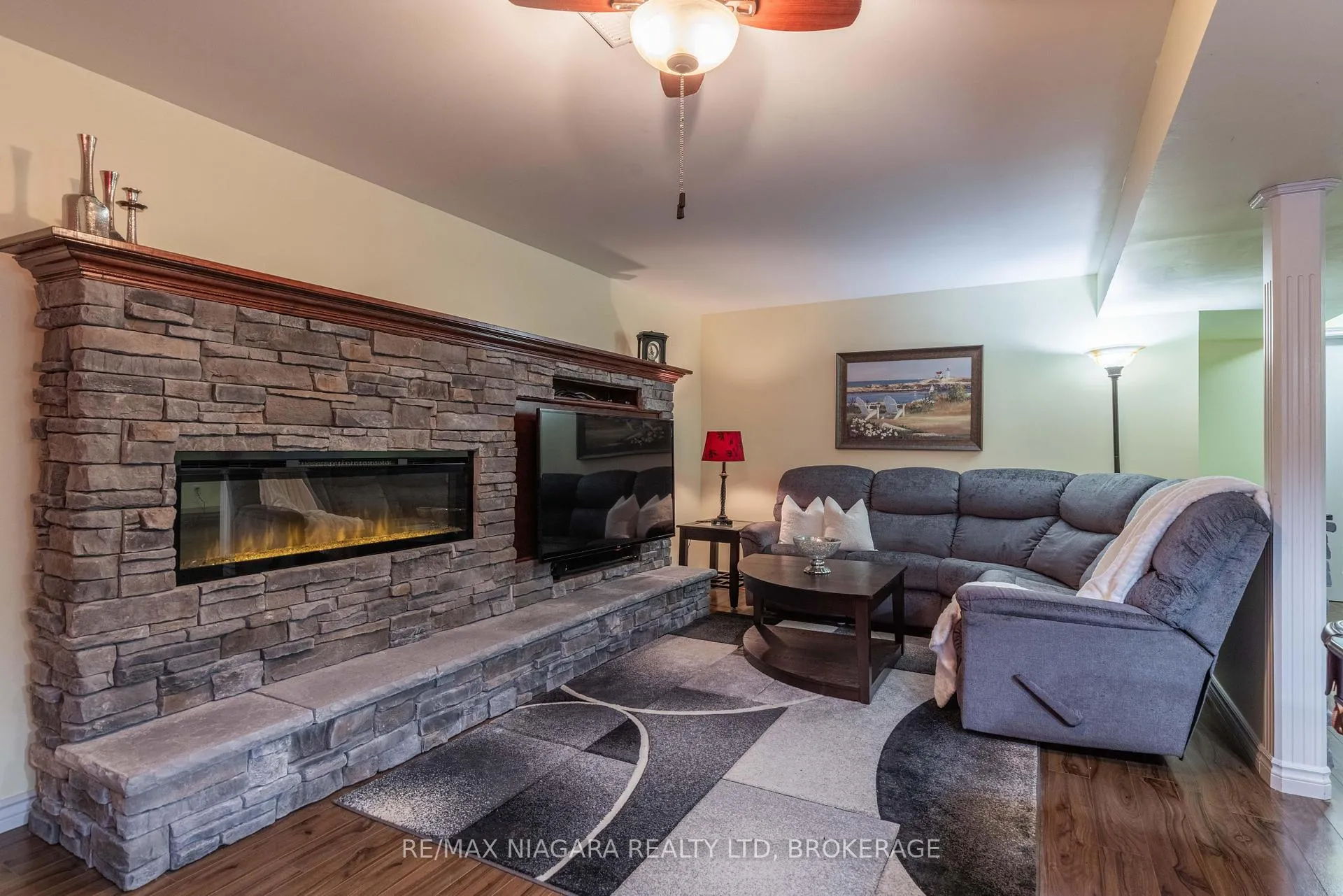 Photo 28 of Unit 7, 8142 Costabile Drive, Niagara Falls, Ascot — HOMEH