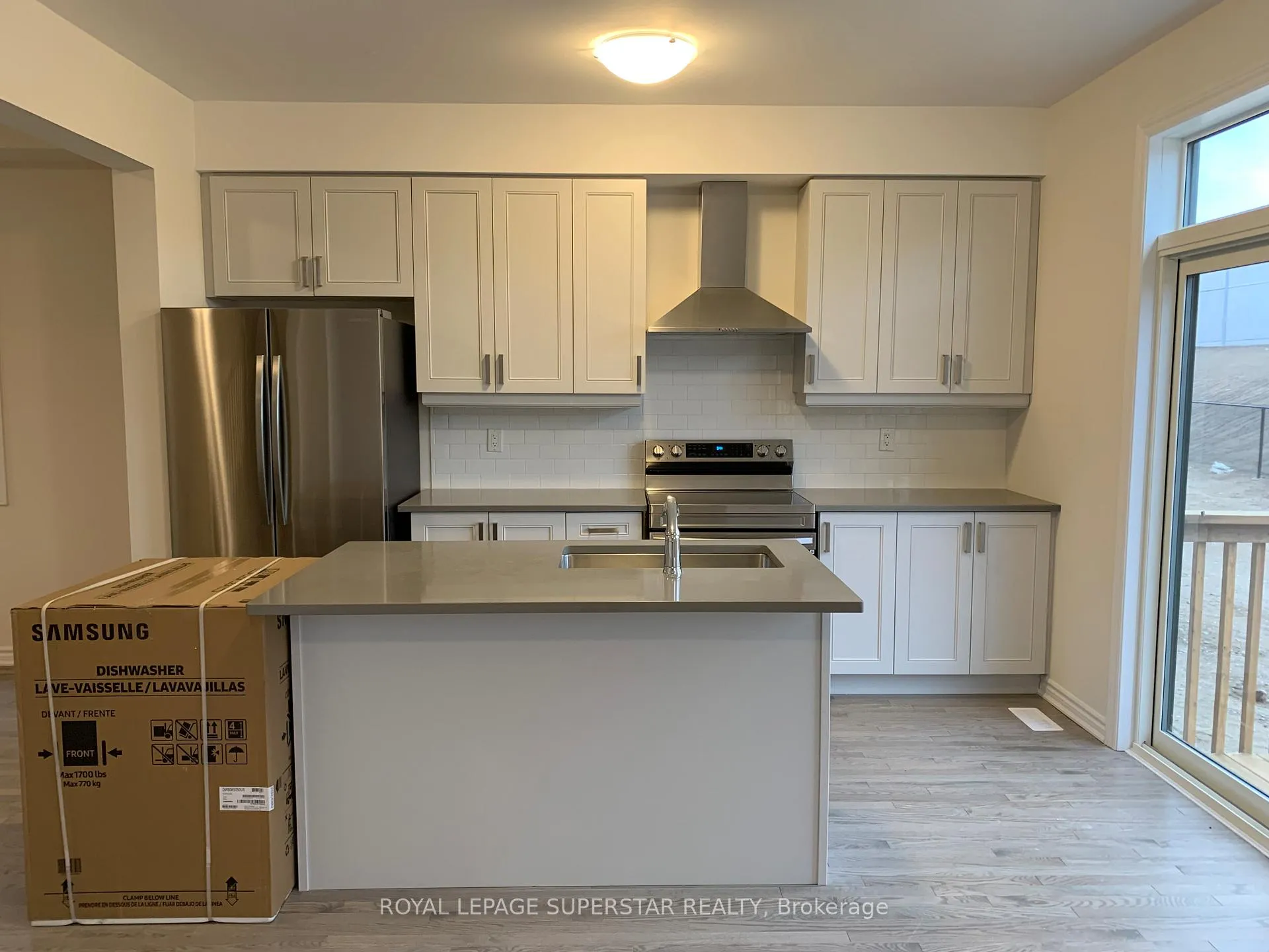 Photo 30 of 49 Eberhardt Drive, Wasaga Beach — HOMEH