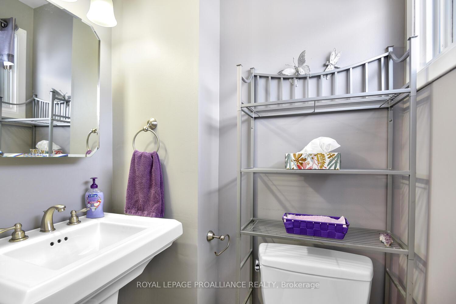 Photo 12 of 830 Joseph Street, Edwardsburgh/Cardinal, Town of Cardinal — HOMEH